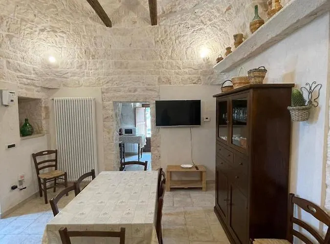 Trulli Demetra * Martina Franca
